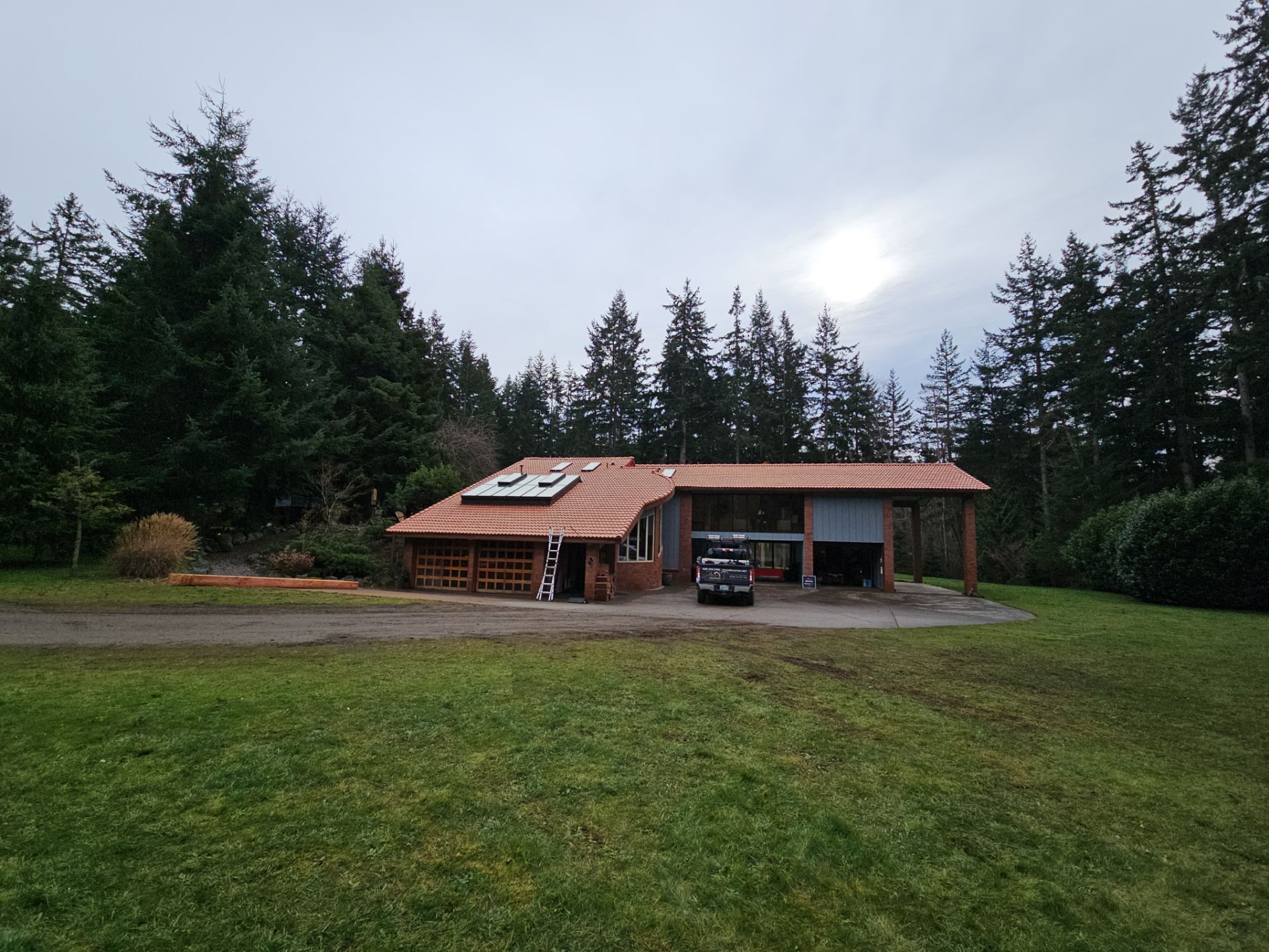 Amor Roofing project in Edmonds, Washington