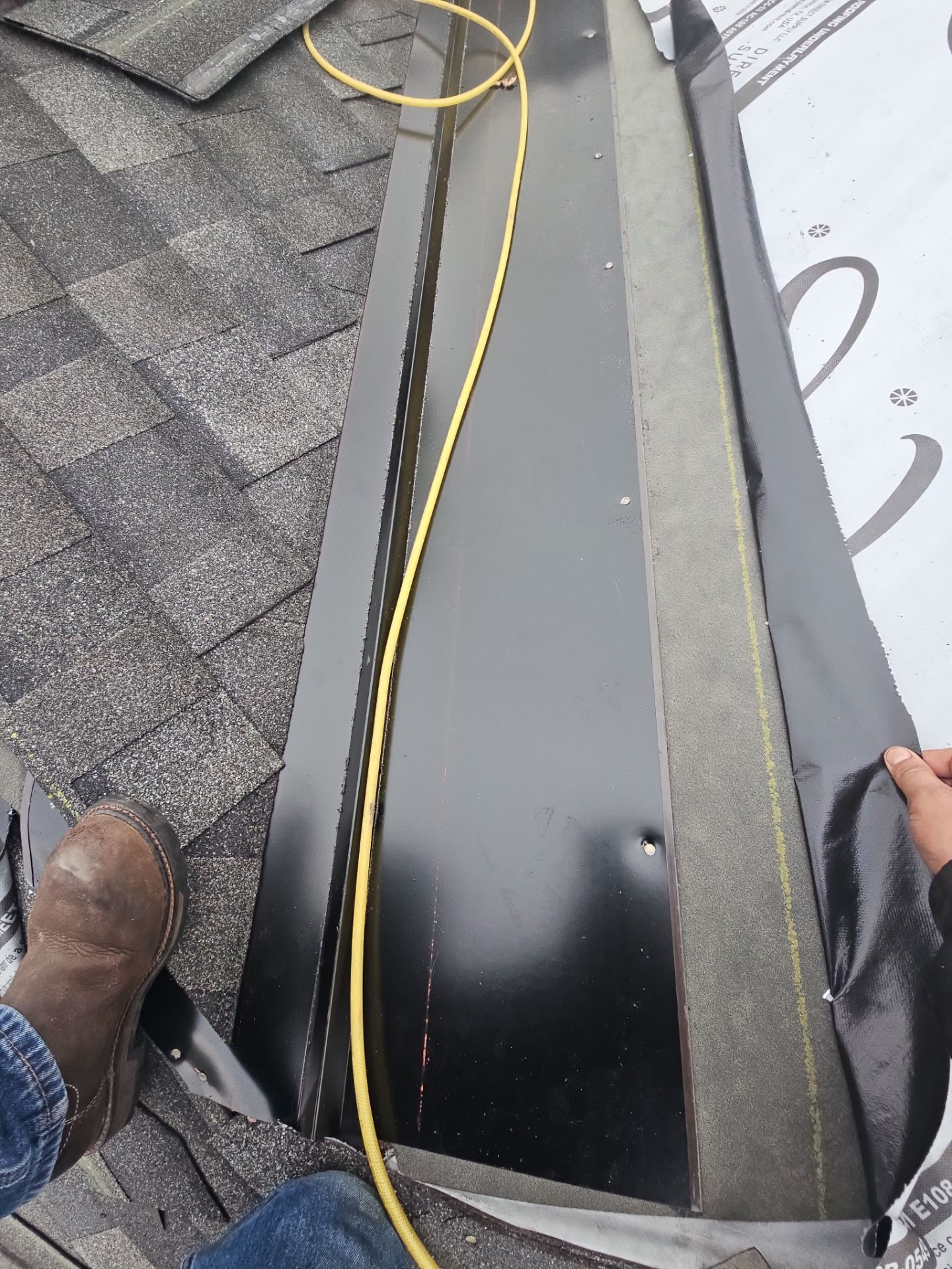 Roof decking and underlayment work on Lake Stevens, WA project by Amor Roofing