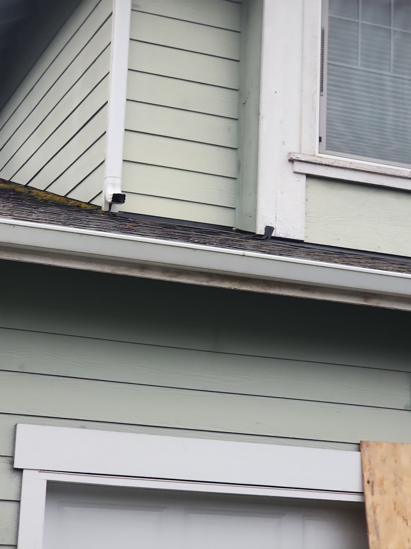 Storm Grey asphalt shingle roof installation by Amor Roofing in Mill Creek, WA