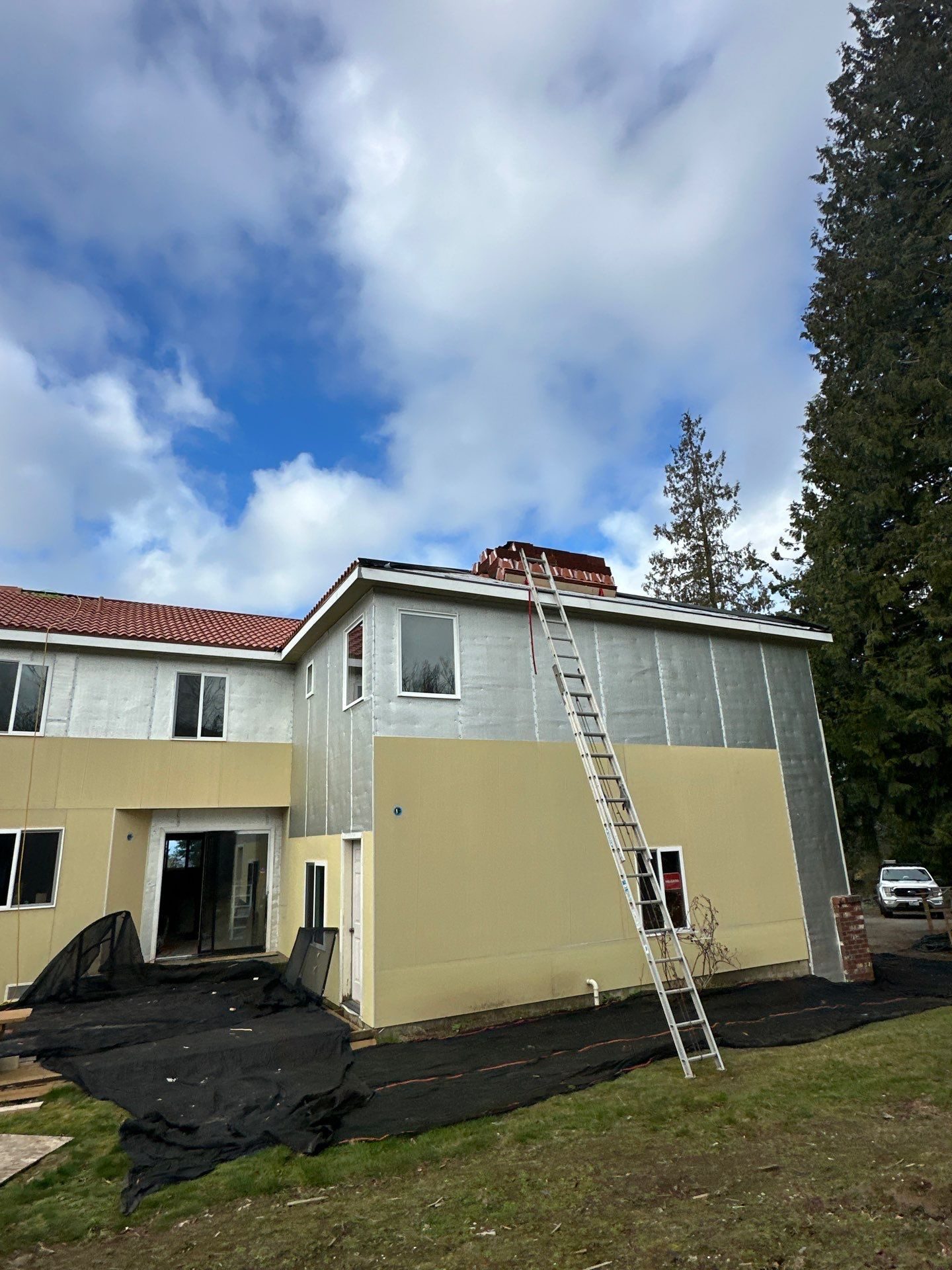 Amor Roofing site documentation: substrate preparation for Antique Clay Brava Spanish barrel tile install in Mukilteo, WA