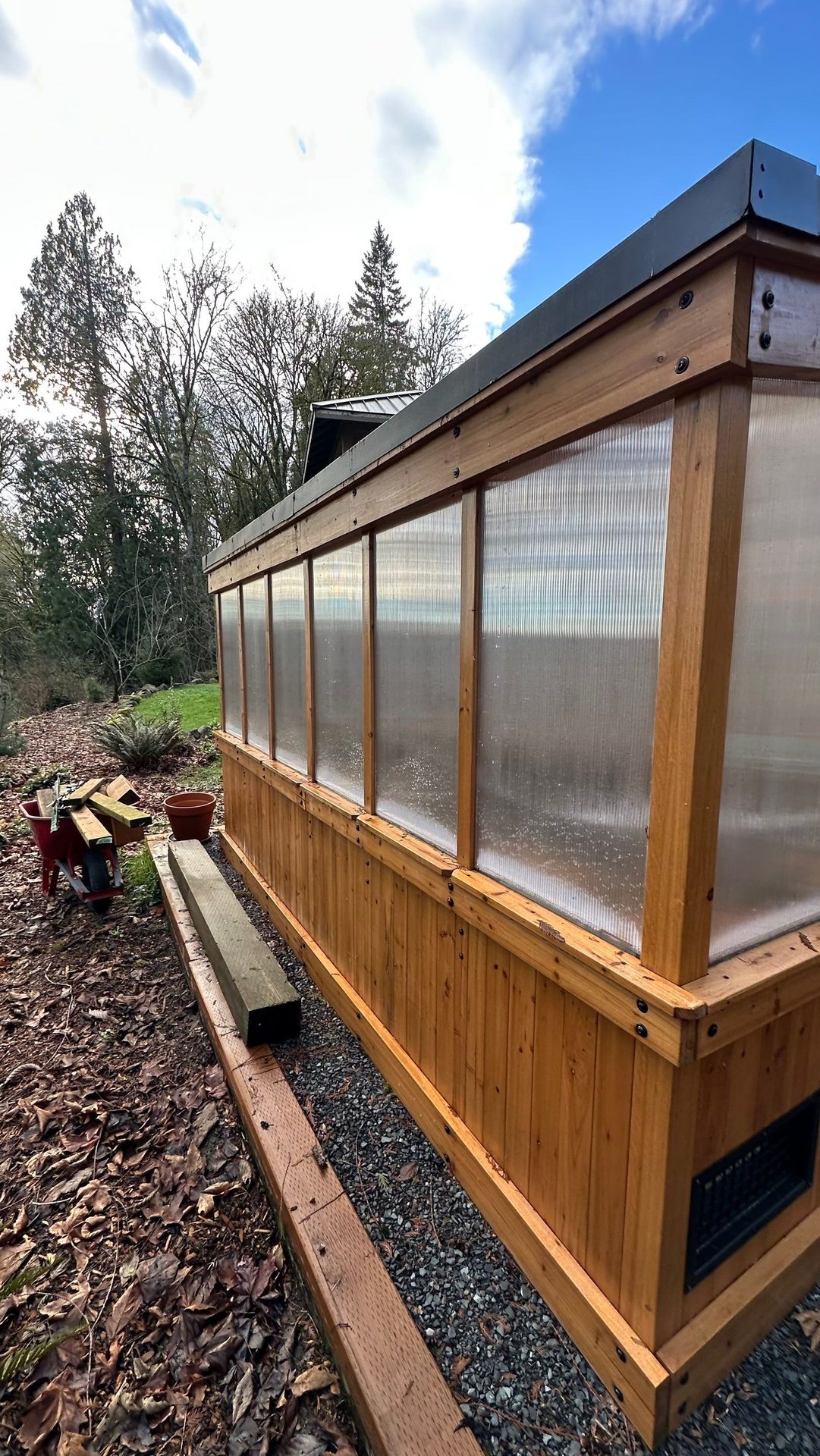 Matte Black standing seam metal roof line and edge detail in Snohomish, WA