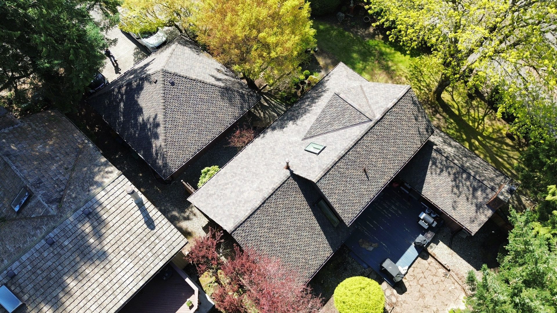 Autumn Blend CertainTeed Presidential asphalt shingle roof installation by Amor Roofing in Mill Creek, WA